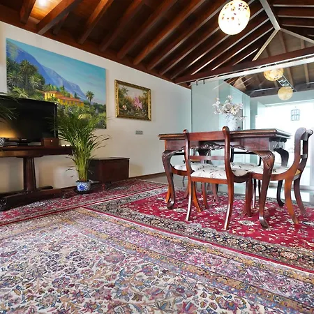 Modern Luxury Canarian House 펜션